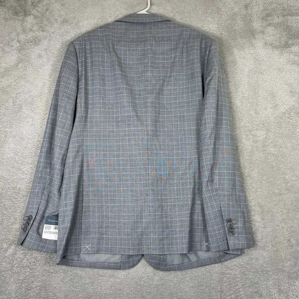 Wilke Rodriguez #wilkerodriguez #suitjacket